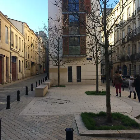 Tour Du Pin Apartment *